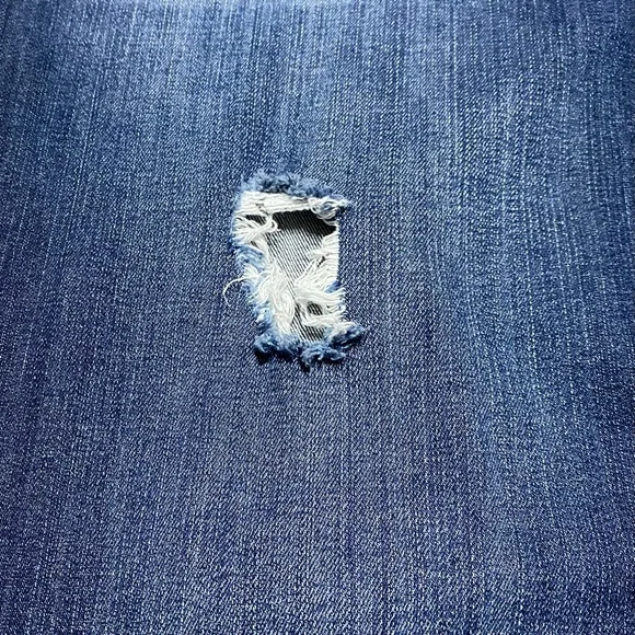 Torrid Relaxed Boot Women’s 18 Casual Medium Wash Distressed Denim Bootcut Flare - Picture 8 of 11